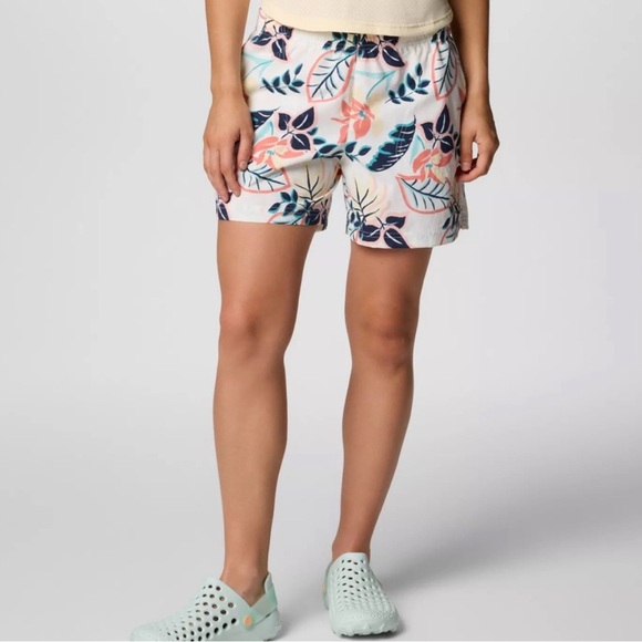 NWT Columbia Sandy River 5” Printed Shorts - Picture 1 of 12